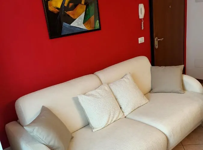 Luna Apartment Cavalcaselle