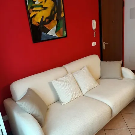 Luna Apartman Cavalcaselle